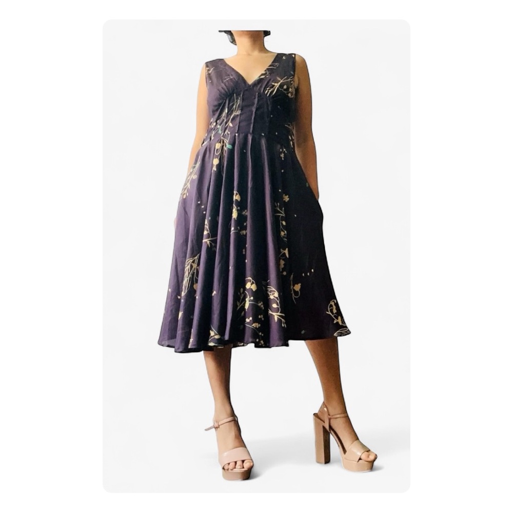 β
Johnny Was Floral Georgette 100%Silk Spring Wedding Guest Dress - Purple β
- Picture 16 of 16